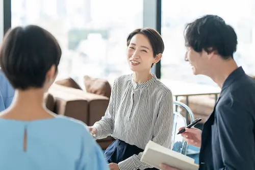 EAP、ストレスチェックなら株式会社MRCにお任せください。地下鉄さっぽろ駅直結で交通アクセス抜群。メンタルヘルス支援で企業全体のサポートを行います。
